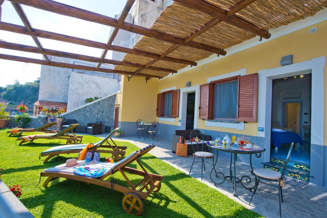 Bed and Breakfast La Mela Blu Furore Exterior foto